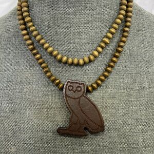 BRAND NEW OVOXO
GOODWOOD YMCMB TYGA NECKLACE PENDANT
DRAKE SUPREME…. COLLECTABLE